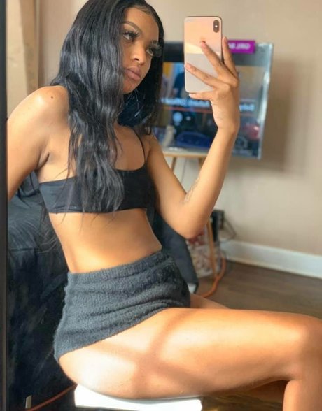 honeyqoldd heiße perfekte bild