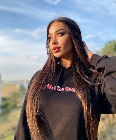 Sophia Adamova hübsche freie fotos