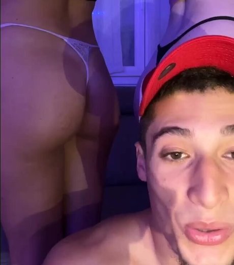 Capi erotische nackt foto