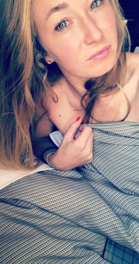 Julia Glushko porno nackt galerien