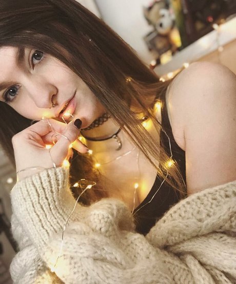 Lumenti kostenlose nackten fotos