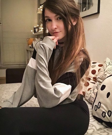 Lumenti freie pornostar fotos