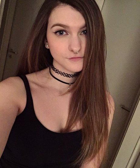 Lumenti nacktheit freie fotos