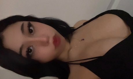 junge milf onlyfans nacktheit sexy galerien