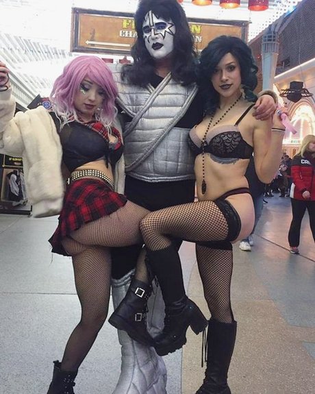 große brustwarzen nur fans kunst akt fotos