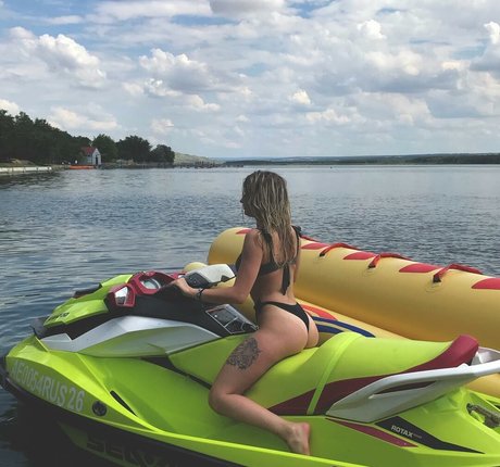 Kiwichka schöne akt galerie