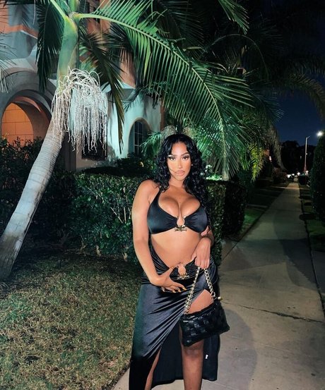 dicke asiatische onlyfans schöne nackten galerien