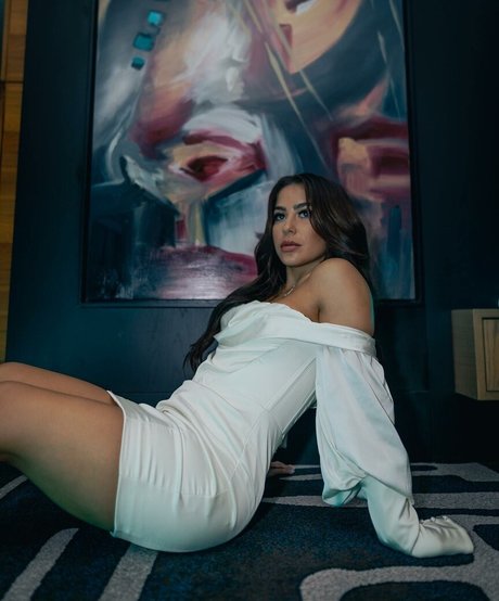 heißeste dicke onlyfans kunst nackt galerien