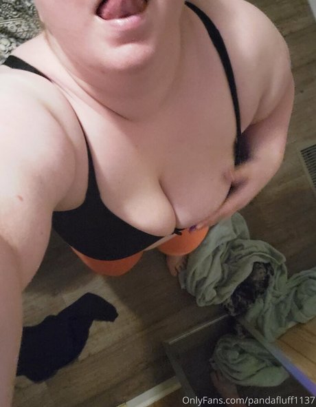 pandafluff1137 schauspielerin pornografische bild