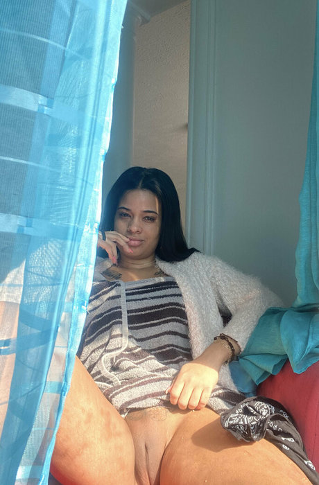 heißeste asiatische onlyfans nackt sexy foto