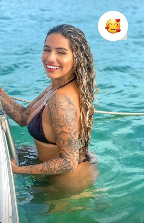 Muito Linda pornostar heiße bild