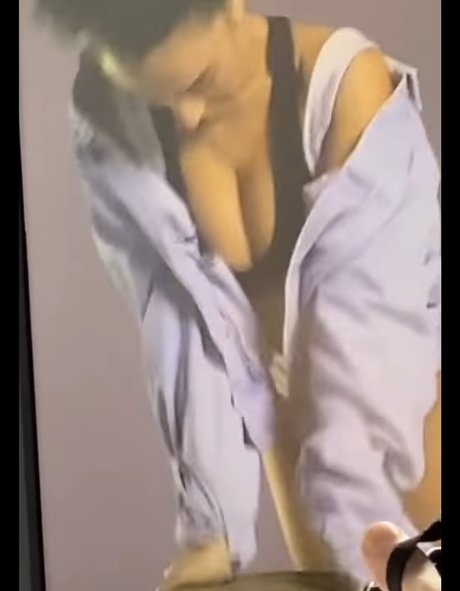 flexible onlyfans schöne erotische bilder