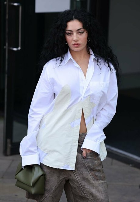 indische milf-onlyfans porno schöne archiv