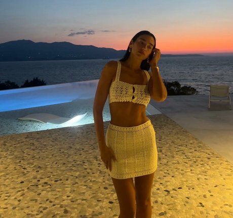 vollbusige rothaarige teen onlyfans erwachsene beste foto