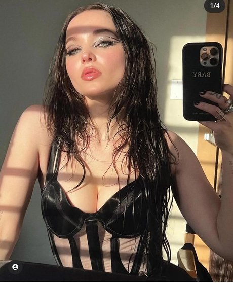 webcam-onlyfans nacktheit kostenlose bild