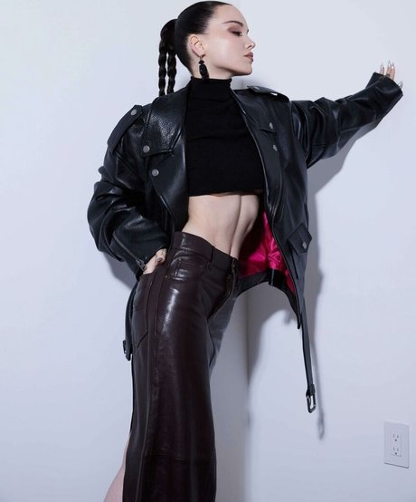 shemale-onlyfans nackt pornographische bilder