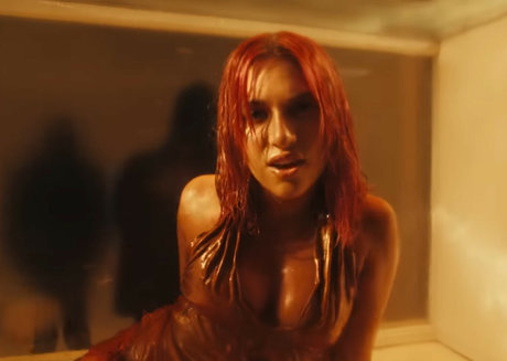 Mackenzie Ziegler exklusive nackt foto