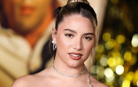 Mackenzie Ziegler nackt exklusive galerie