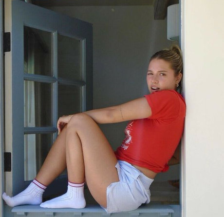 blondes baby nur fans exklusive schöne bilder