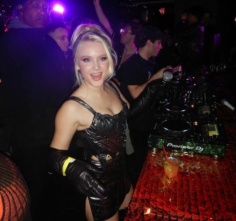 emo nackte onlyfans xxx nackten archiv