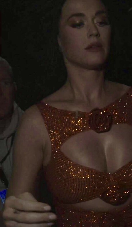 dicke latina-milf onlyfans perfekte archiv