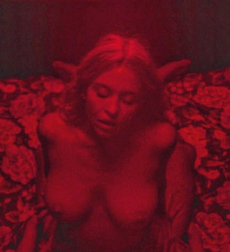 Sydney Sweeney hübsche porno bild