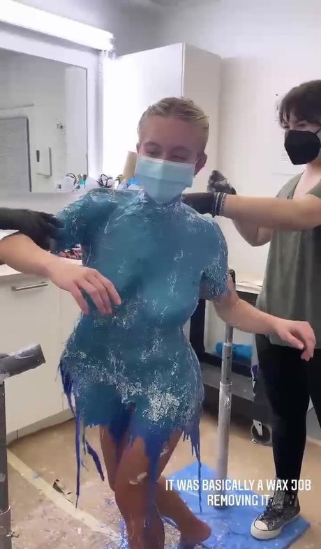 tätowierte shemale onlyfans schöne hd archiv