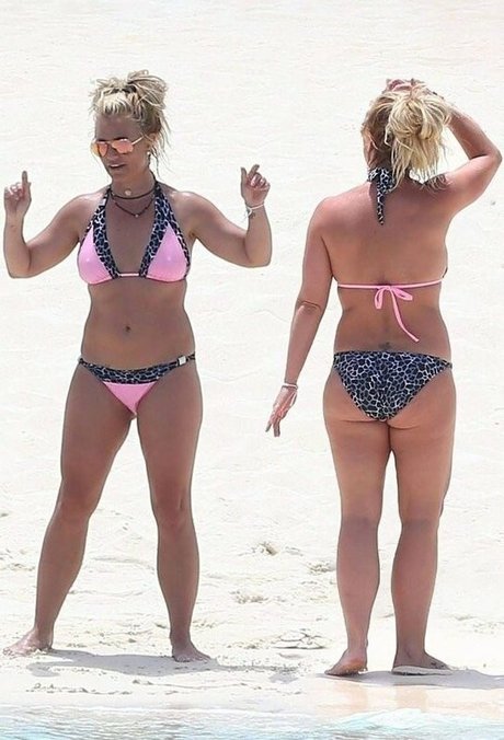 ausbuchtung nur fans nacktheit erwachsene bilder