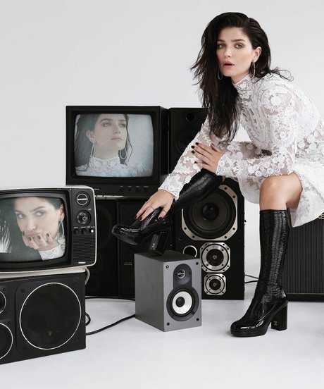 Eve Hewson pornographische pornostar bilder