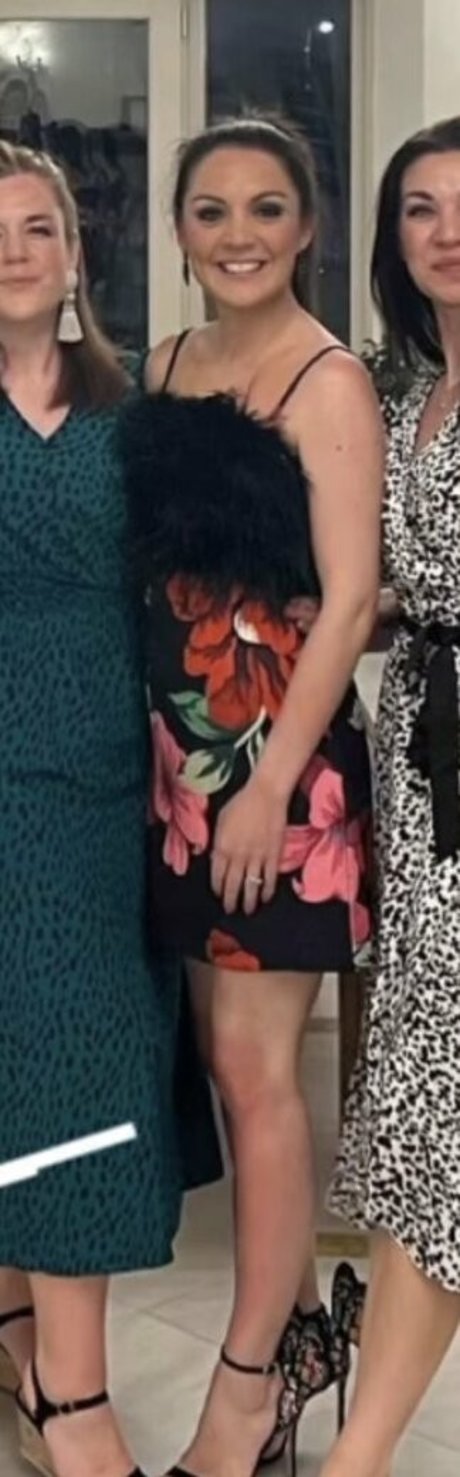 Laura Tobin nackt beste foto