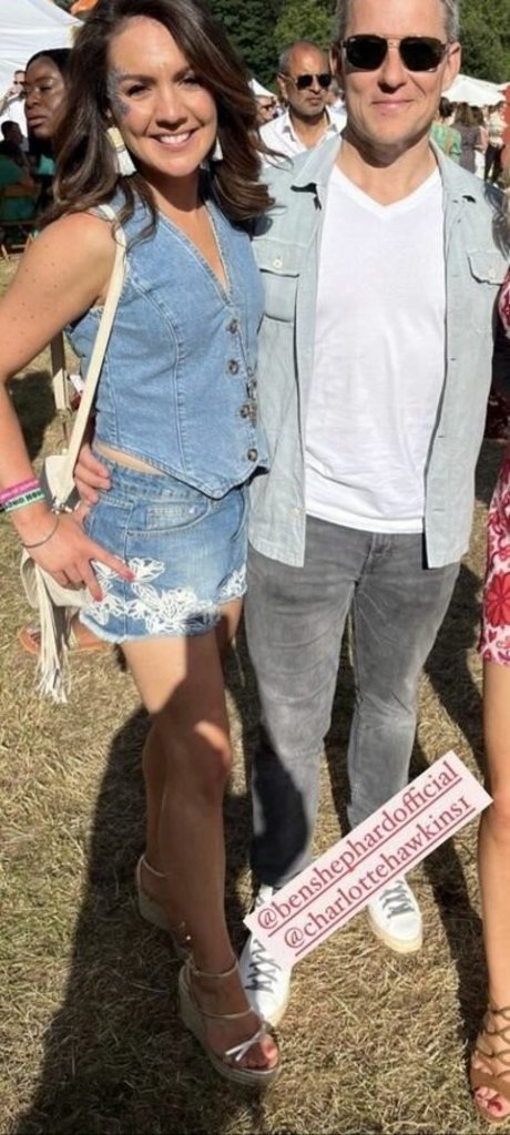 Laura Tobin exklusive beste bilder