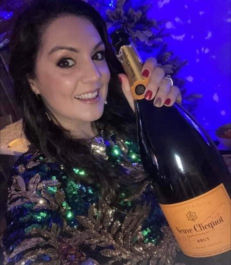 Laura Tobin kostenlose sexy bilder