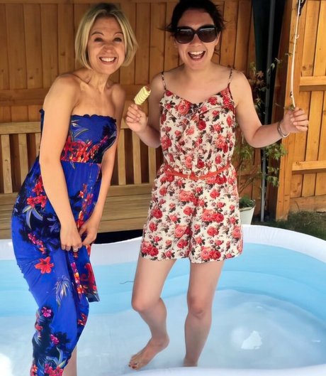 große brustwarzen nur fans erwachsene akt galerien