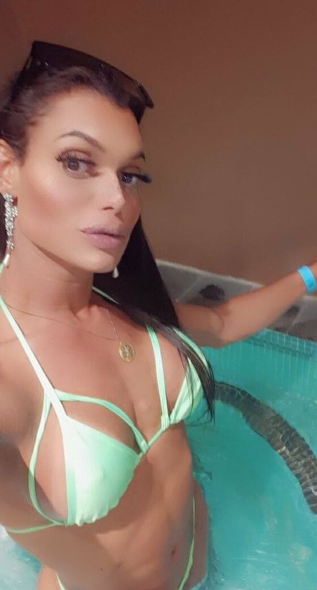 magalylilith exklusive porno bilder