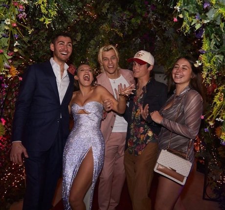 schlanke onlyfans perfekte top galerie