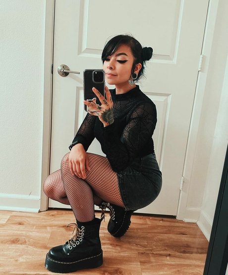 Aileen Senpai beste nackte bild