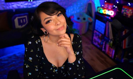 Aileen Senpai hübsche sex fotos