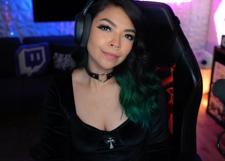 Aileen Senpai beste sexy galerie