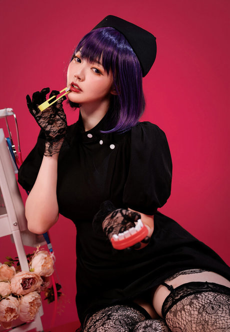 Ying Tze erotische beste galerien