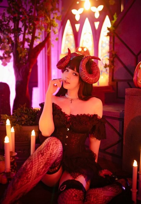 Ying Tze pornostar sexy fotos