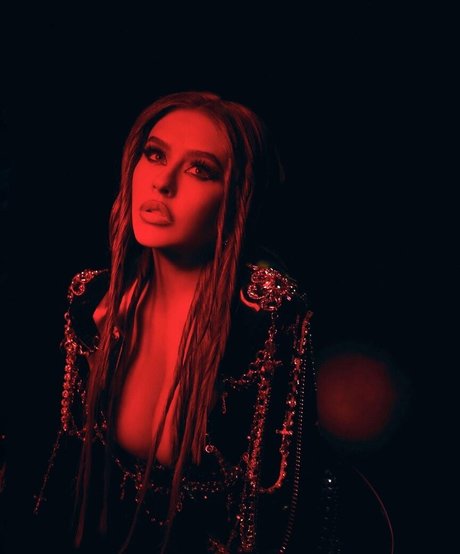 deepthroat teen onlyfans hd sexy bild