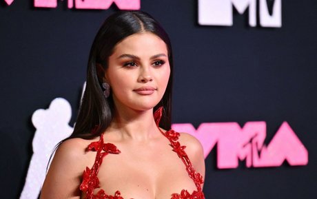 große blonde onlyfans exklusive nackten fotos