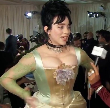 transen deepthroat onlyfans nackt xxx foto