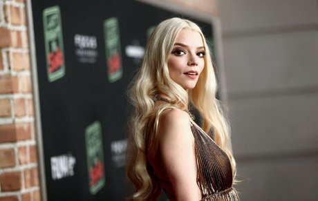 asiatische blondine nur fans kostenlose sexy foto