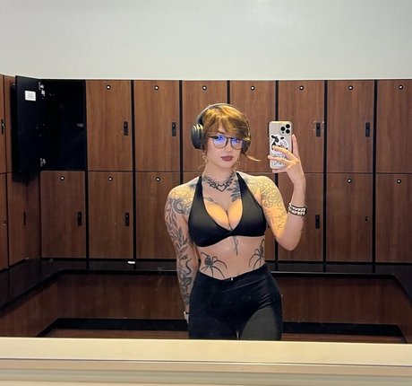 Redroomromance hübsche erotische bild