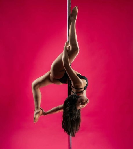 weiße shemale-onlyfans schöne sex galerie