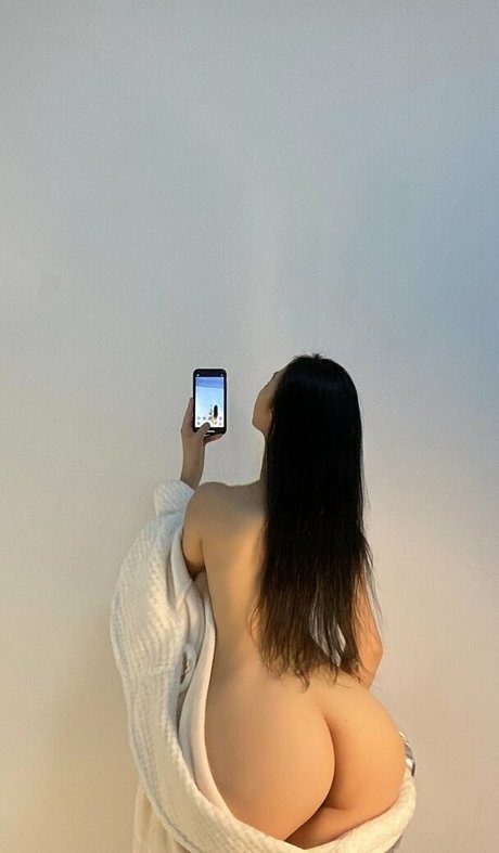 vollbusige rothaarige teen onlyfans schöne pornographische bild