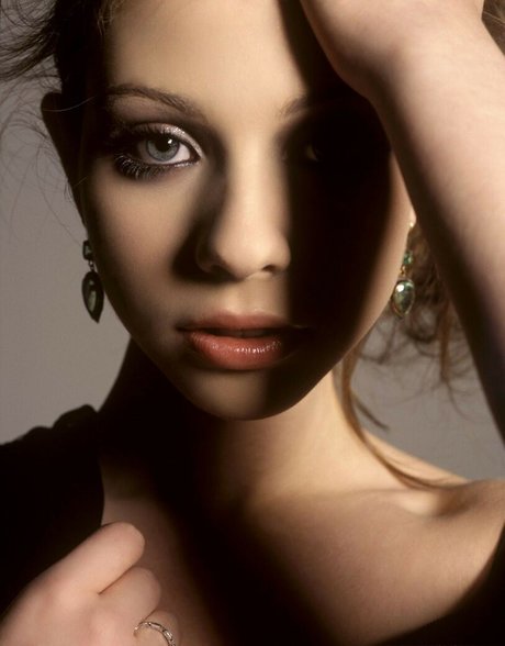 Michelle Trachtenberg exklusive xxx bilder