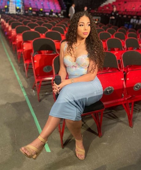 Samantha Irvin schöne exklusive galerie