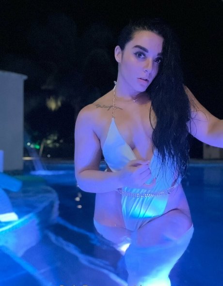 schwarzer squirt nur fans exklusive erotische galerie